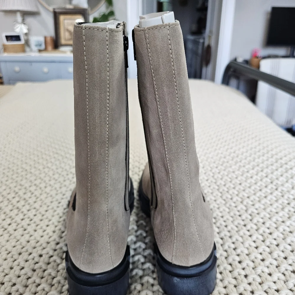 Free People Brooks Lug Chelsea Boots. Size 39 - US 9, NIB - Picture 8 of 16